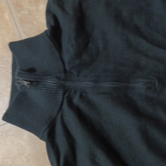 Banana Republic light sweater - Picture 5 of 7